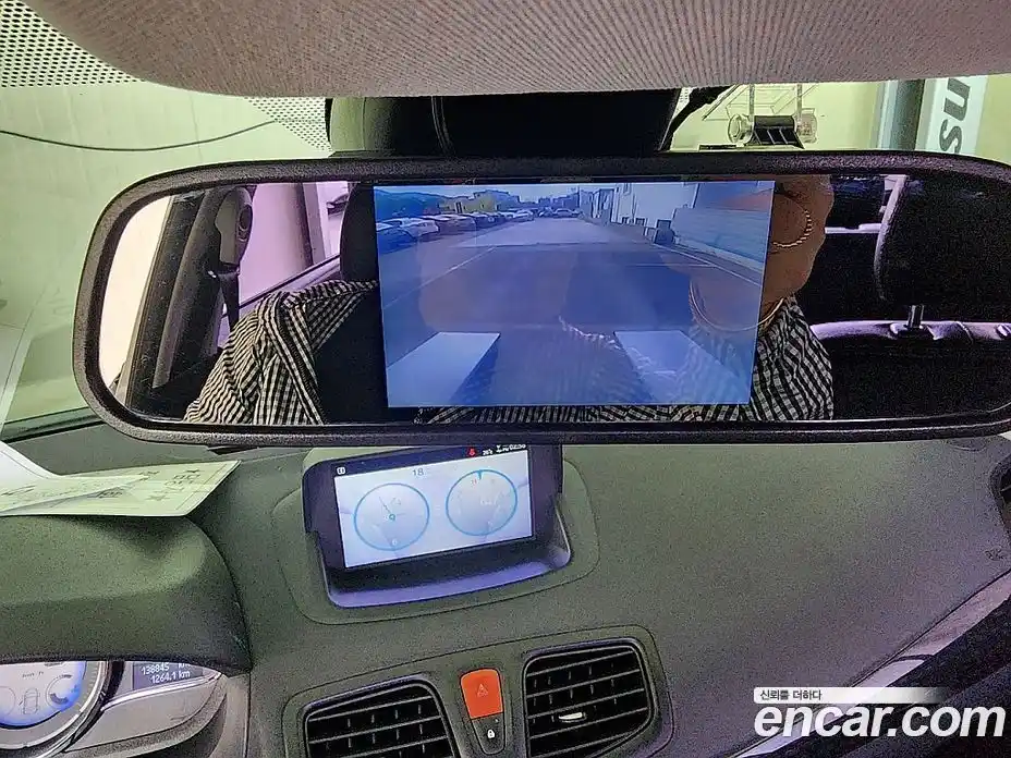 Renault SM3 2015 1.6 гидро в Москве № 1835213, фото 10