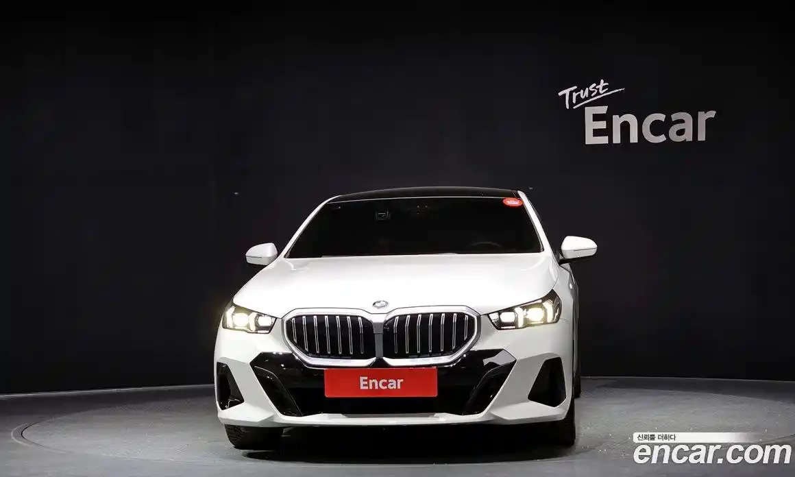 BMW 5-Series 2024 2.0 гидро в Москве № 1835406, фото 3