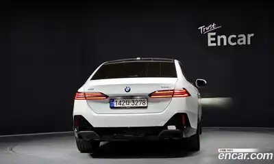 BMW 5-Series 2024 2.0 гидро в Москве № 1835406, миниатюра 4