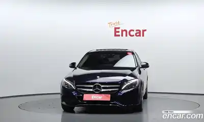 Mercedes-Benz C-Class 2016 2.0 гидро в Москве № 1835965, миниатюра 3