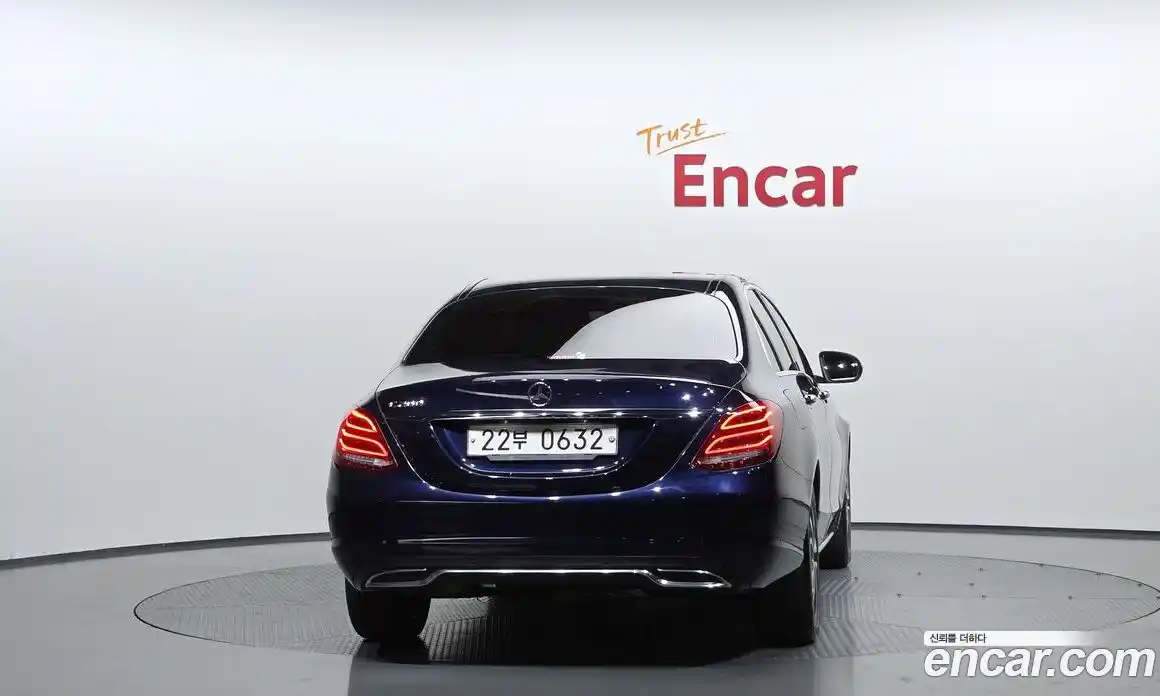 Mercedes-Benz C-Class 2016 2.0 гидро в Москве № 1835965, фото 4