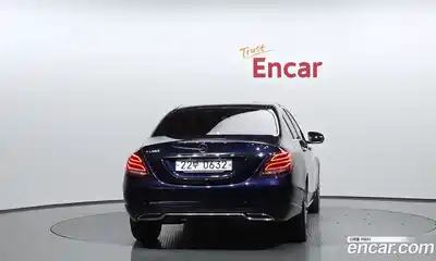 Mercedes-Benz C-Class 2016 2.0 гидро в Москве № 1835965, миниатюра 4