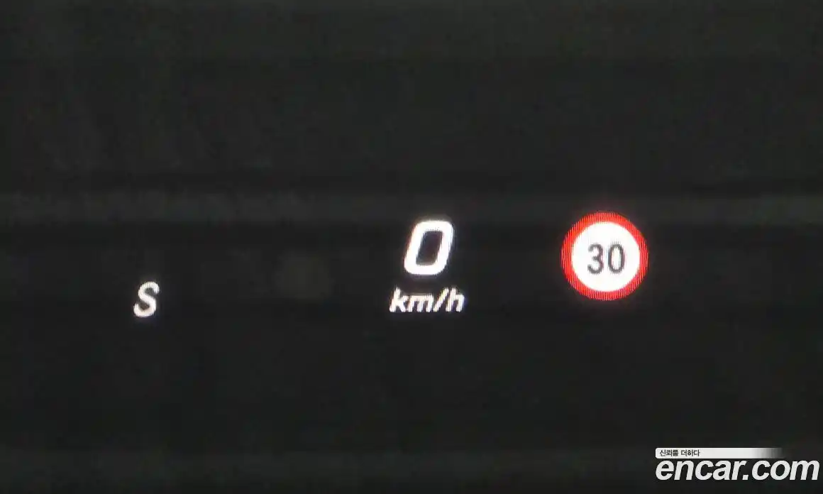 Mercedes-Benz E-Class 2016 2.0 гидро в Москве № 1835995, фото 17