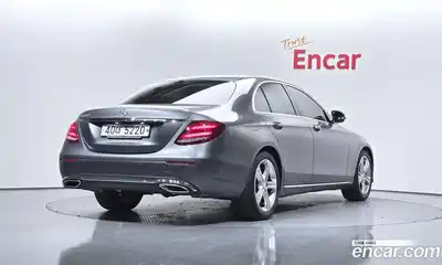 Mercedes-Benz E-Class 2016 2.0 гидро в Москве № 1835995, миниатюра 2