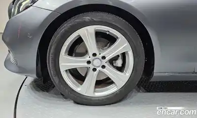 Mercedes-Benz E-Class 2016 2.0 гидро в Москве № 1835995, миниатюра 5