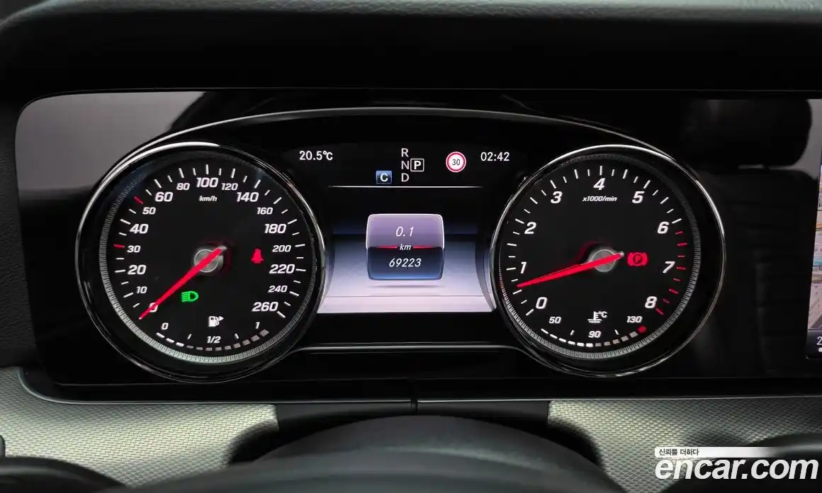 Mercedes-Benz E-Class 2016 2.0 гидро в Москве № 1835995, фото 8