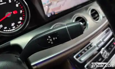Mercedes-Benz E-Class 2016 2.0 гидро в Москве № 1835995, миниатюра 9