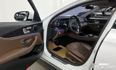 Mercedes-Benz E-Class 2016 2.0 гидро в Москве № 1836061, миниатюра 10