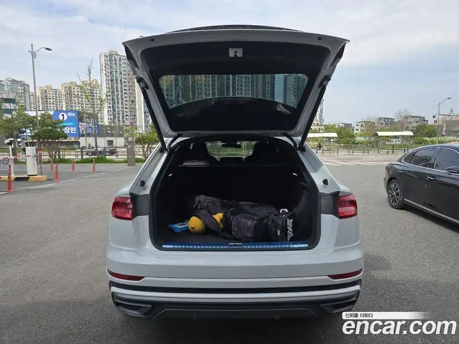 Audi Q8 2021 3.0 гидро в Москве № 1836371, фото 7