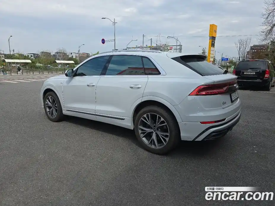 Audi Q8 2021 3.0 гидро в Москве № 1836371, фото 8