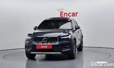 Volvo XC40 2019 2.0 гидро в Москве № 1836926, миниатюра 3