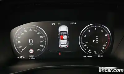 Volvo XC40 2019 2.0 гидро в Москве № 1836926, миниатюра 8