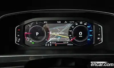 Volkswagen Tiguan 2023 2.0 гидро в Москве № 1838083, миниатюра 11
