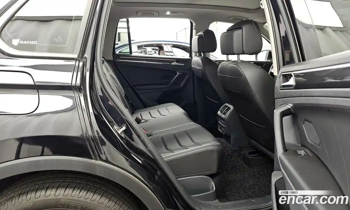 Volkswagen Tiguan 2023 2.0 гидро в Москве № 1838083, фото 18