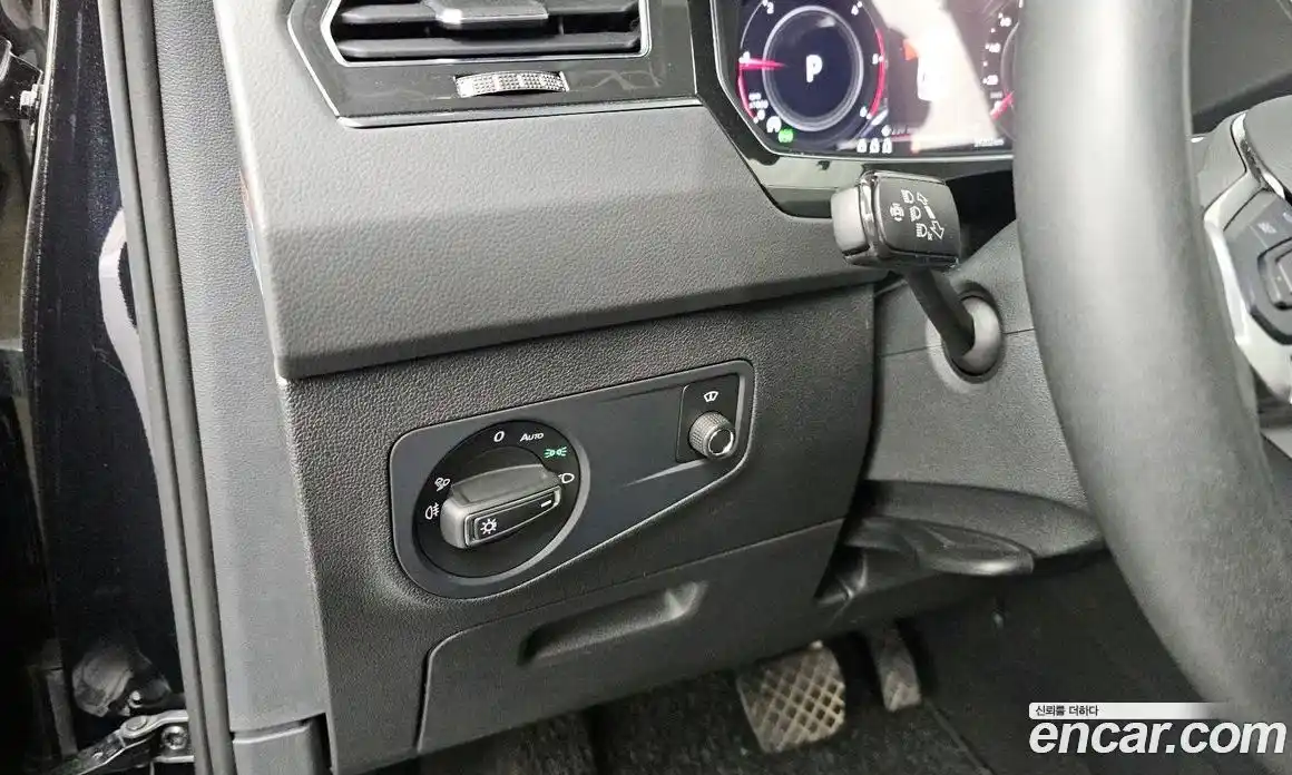 Volkswagen Tiguan 2023 2.0 гидро в Москве № 1838083, фото 28