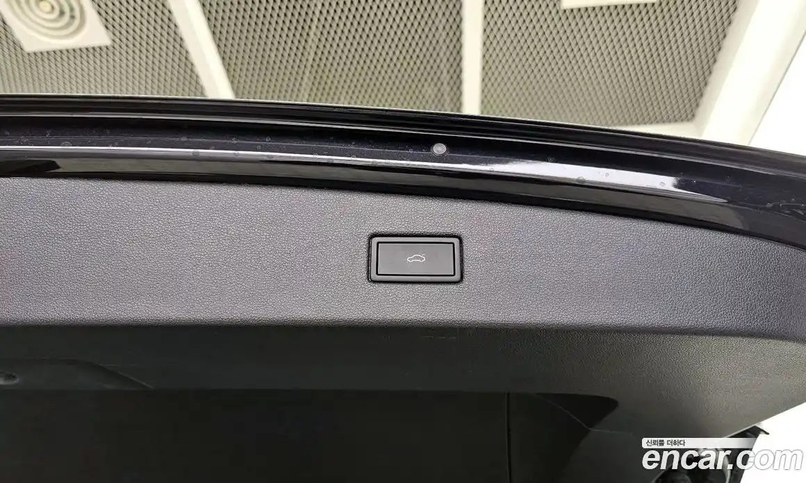 Volkswagen Tiguan 2023 2.0 гидро в Москве № 1838083, фото 36