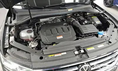 Volkswagen Tiguan 2023 2.0 гидро в Москве № 1838083, миниатюра 6