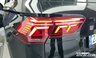 Volkswagen Tiguan 2023 2.0 гидро в Москве № 1838083, миниатюра 9