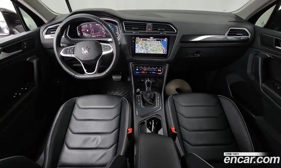 Volkswagen Tiguan 2023 2.0 гидро в Москве № 1838083, фото 10