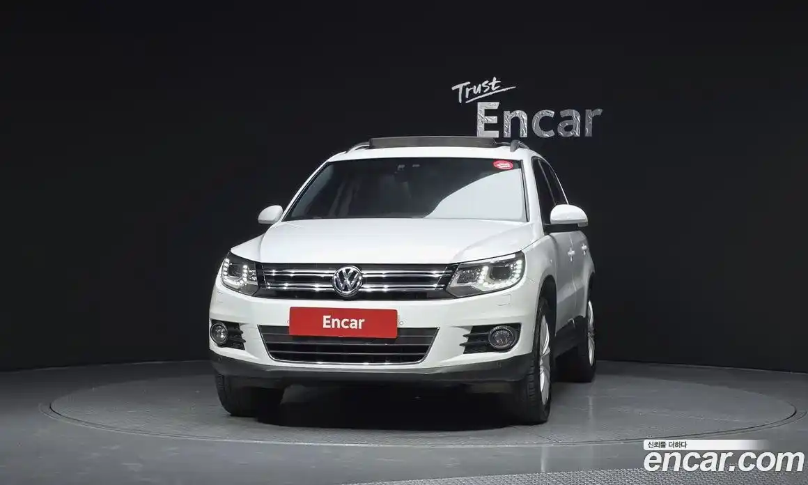 Volkswagen Tiguan 2014 2.0 гидро в Москве № 1838223, фото 3