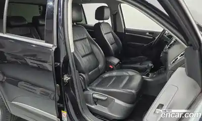 Volkswagen Tiguan 2014 2.0 гидро в Москве № 1838232, миниатюра 12