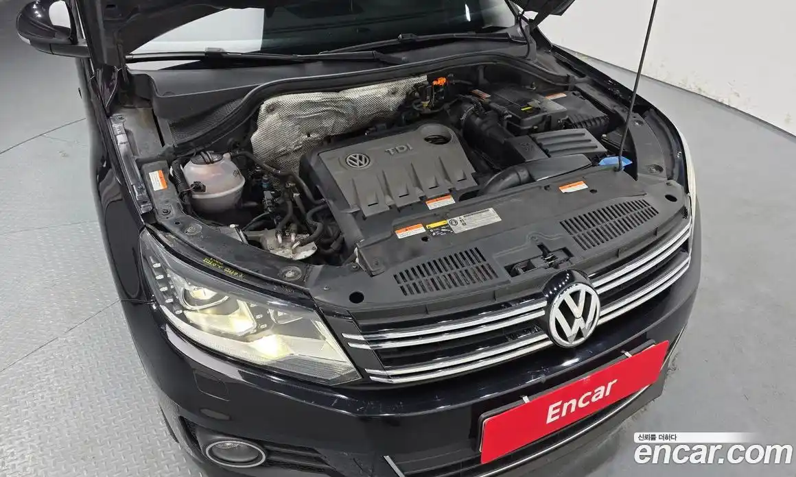 Volkswagen Tiguan 2014 2.0 гидро в Москве № 1838232, фото 6