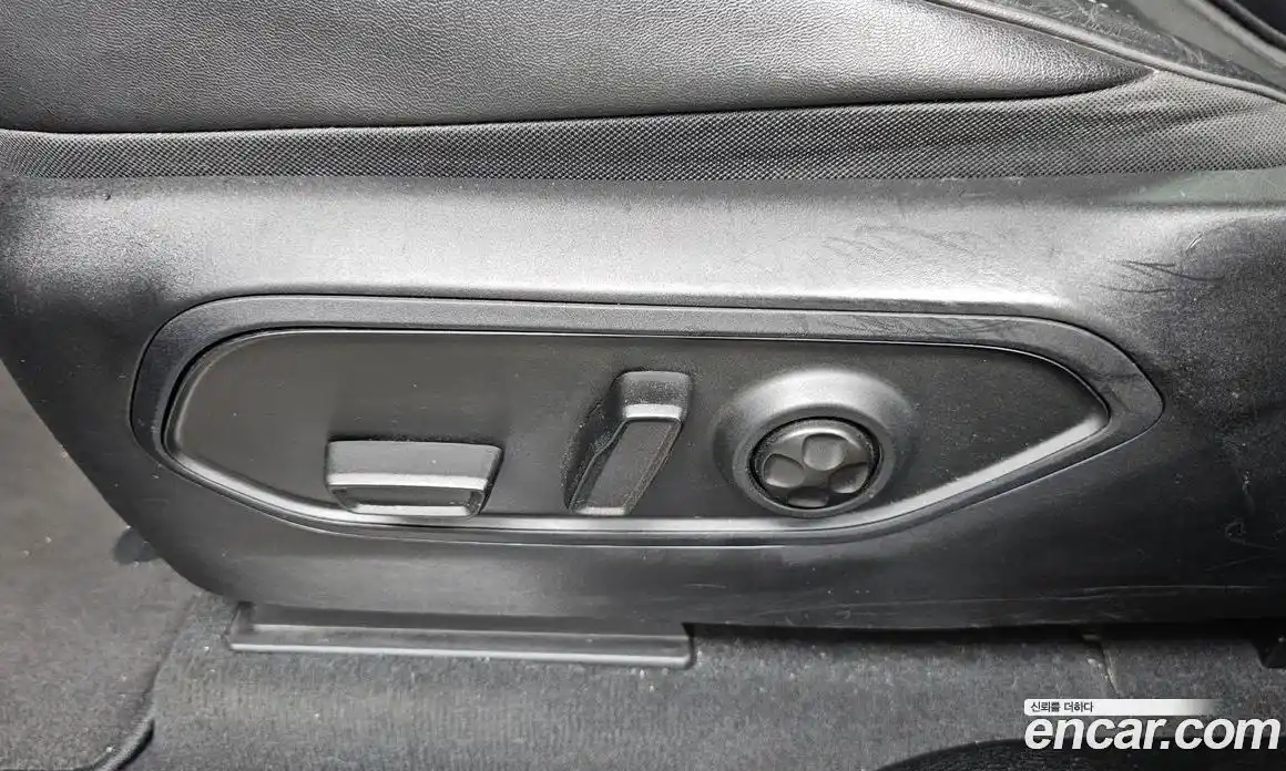 Jeep Cherokee 2022 3.6 гидро в Москве № 1838344, фото 31