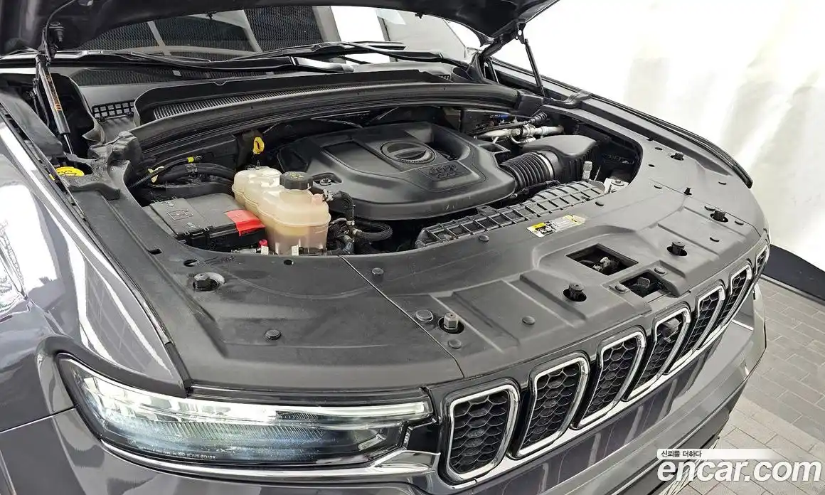 Jeep Cherokee 2022 3.6 гидро в Москве № 1838344, фото 6