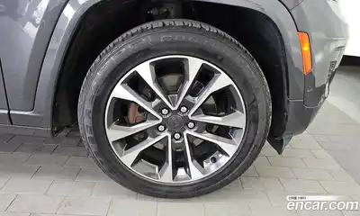 Jeep Cherokee 2022 3.6 гидро в Москве № 1838344, миниатюра 7