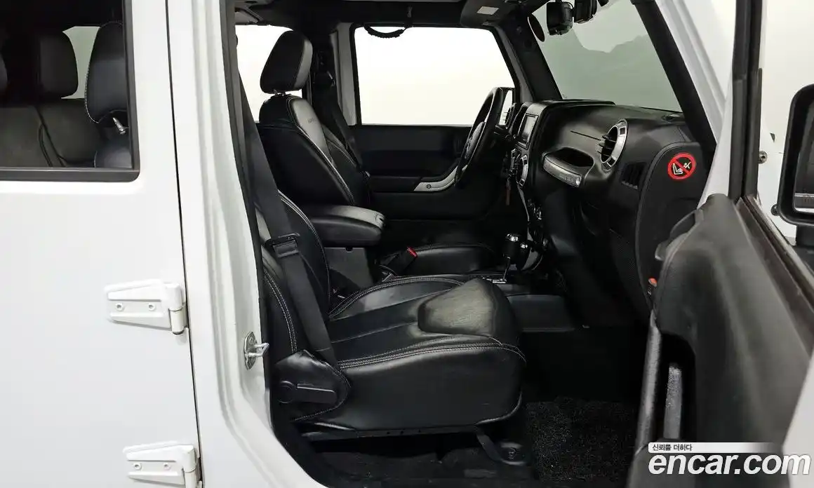 Jeep Wrangler 2017 3.6 гидро в Москве № 1838396, фото 11