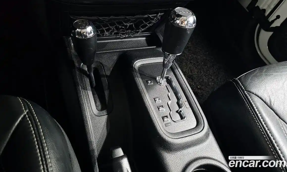 Jeep Wrangler 2017 3.6 гидро в Москве № 1838396, фото 9