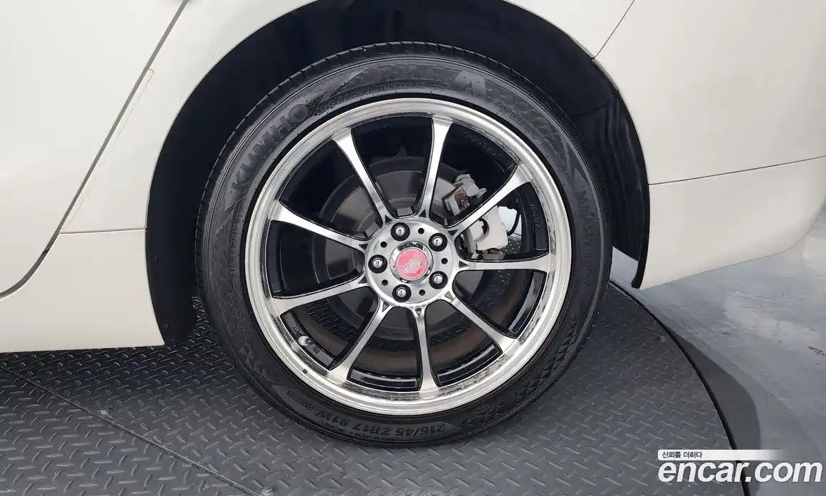 Toyota Prius 2017 1.8 гидро в Москве № 1838513, фото 7