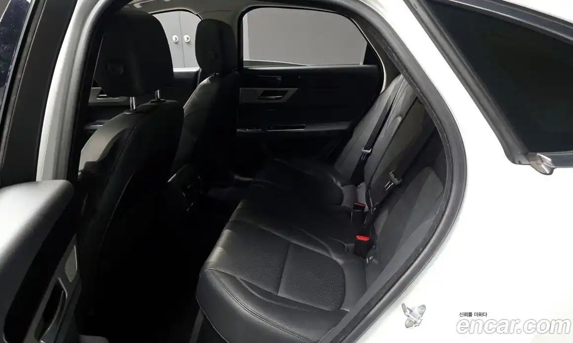Jaguar XF 2018 2.0 гидро в Москве № 1840515, фото 16
