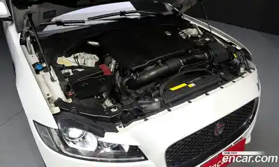 Jaguar XF 2018 2.0 гидро в Москве № 1840515, миниатюра 6
