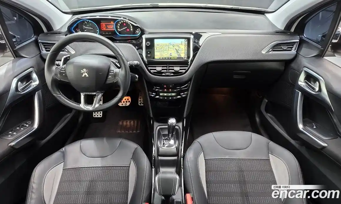 Peugeot 2008 2016 1.6 гидро в Москве, фото 7