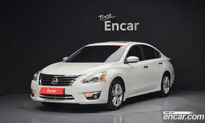 Nissan Altima, 2015