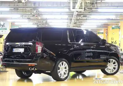 Chevrolet Surburban 2021 6.2 гидро в Москве № 1843061, миниатюра 3