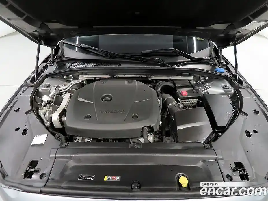 Volvo V90 2018 2.0 гидро в Москве № 230617, фото 6