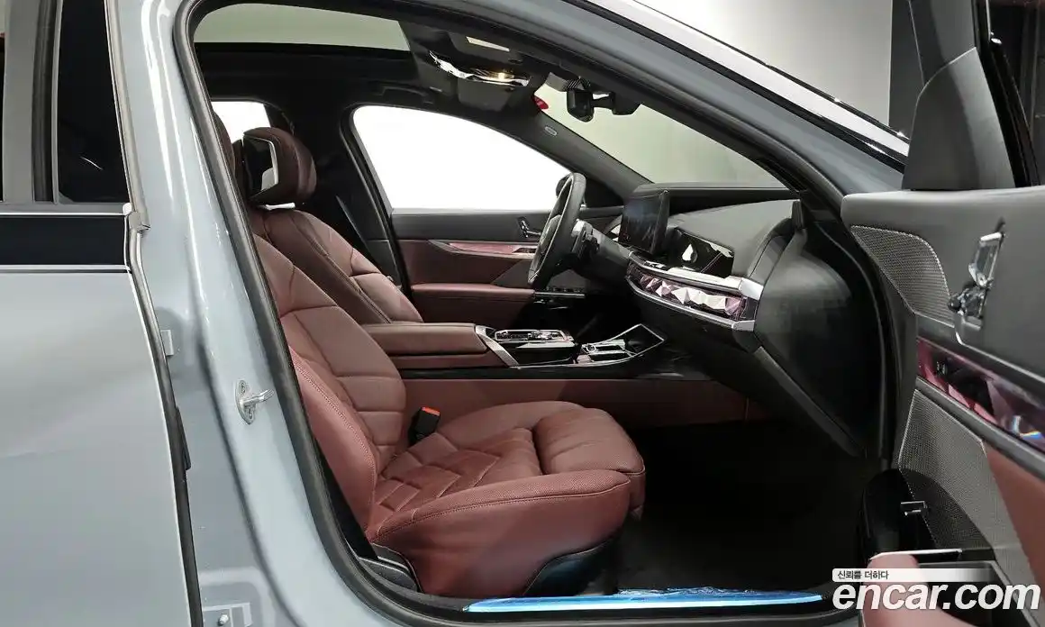 BMW 7-Series 2025 3.0 гидро в Москве № 1245434, фото 16