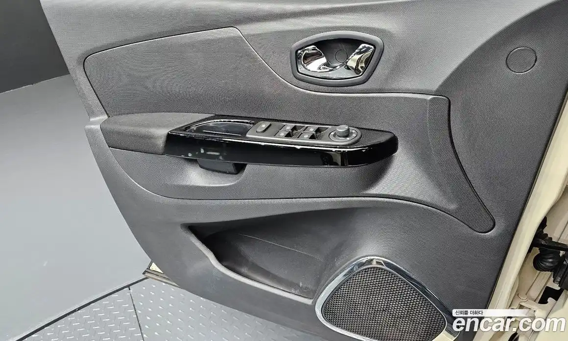 Renault QM3 2015 1.5 гидро в Москве № 1249007, фото 14