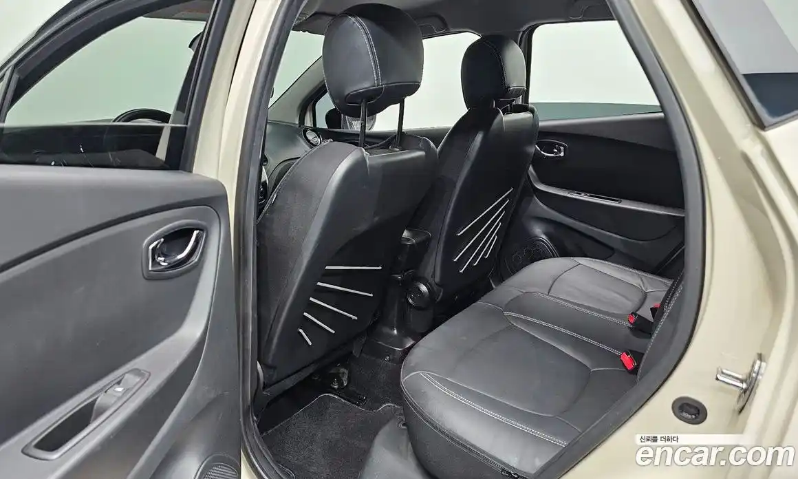 Renault QM3 2015 1.5 гидро в Москве № 1249007, фото 16