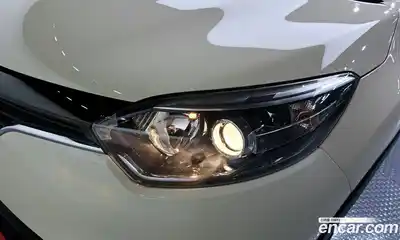 Renault QM3 2015 1.5 гидро в Москве № 1249007, миниатюра 8