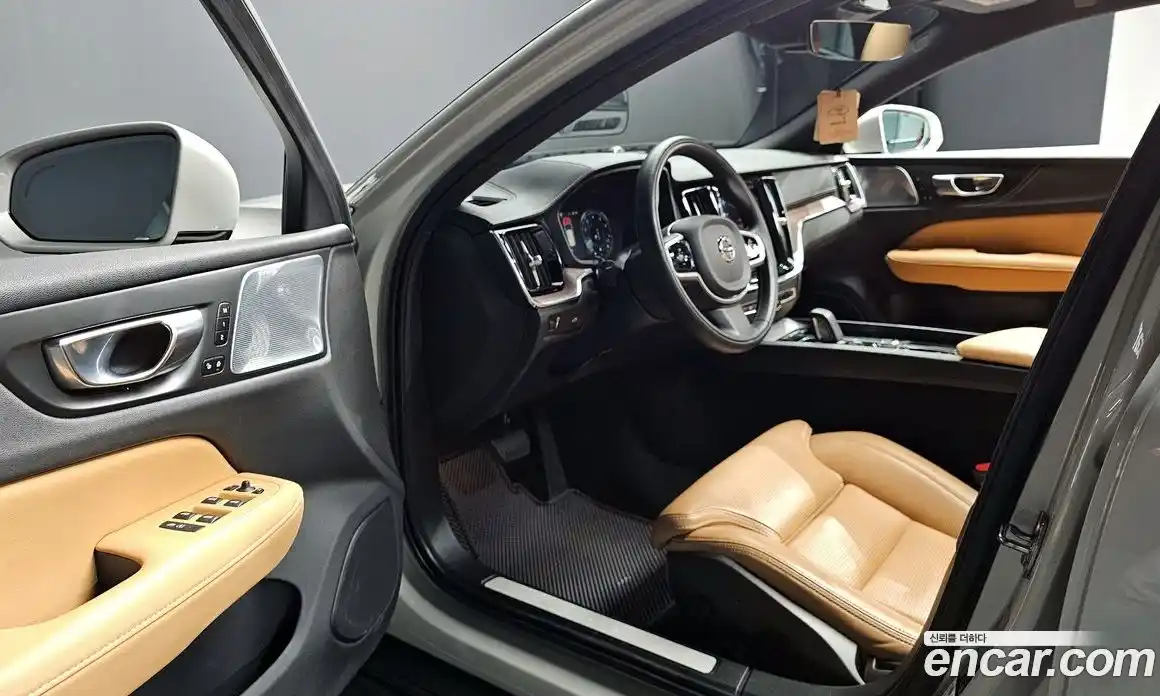Volvo V60 2021 2.0 гидро в Москве № 1250024, фото 13