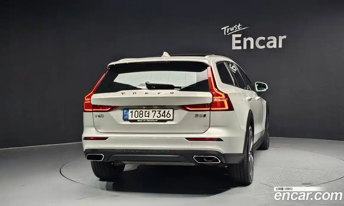 Volvo V60 2021 2.0 гидро в Москве № 1250024, фото 4