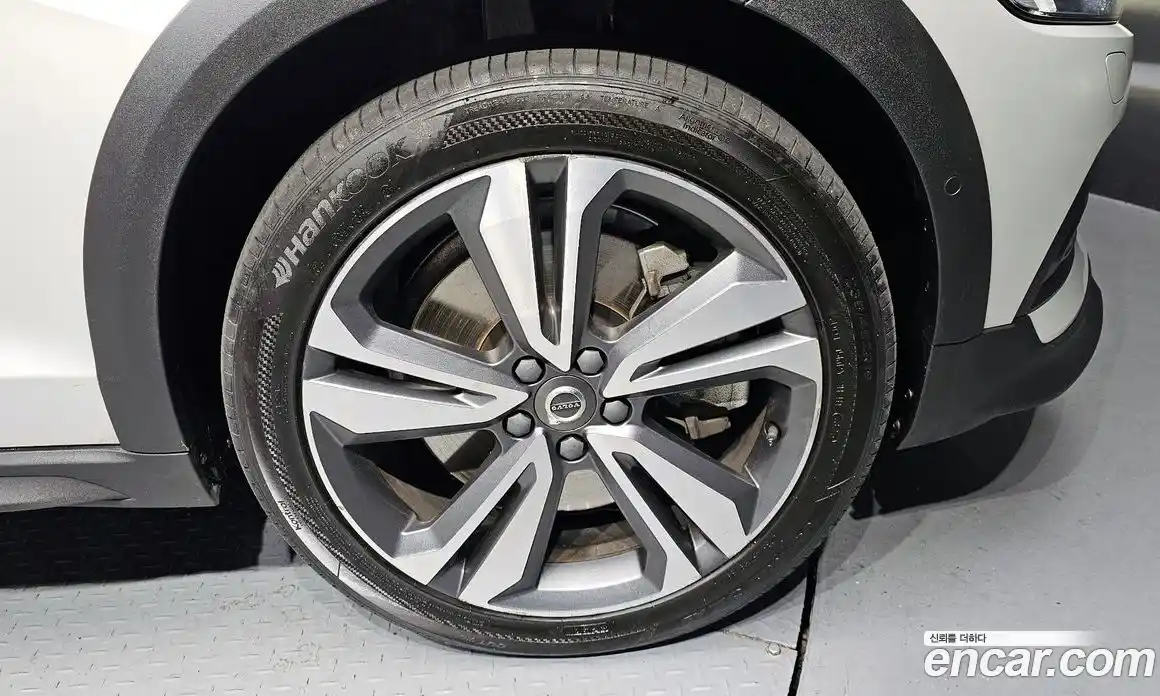 Volvo V60 2021 2.0 гидро в Москве № 1250024, фото 7