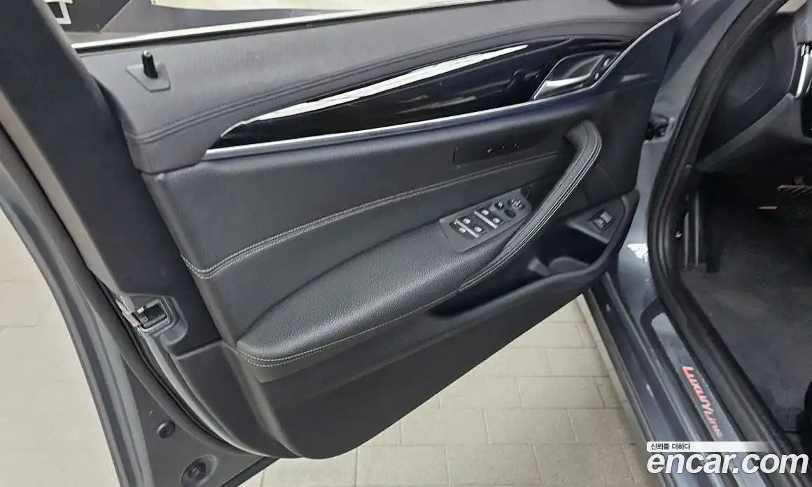 BMW 5-Series 2018 2.0 гидро в Москве № 1279313, фото 14
