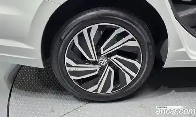 Volkswagen Jetta 2021 1.4 гидро в Москве № 1293956, миниатюра 5