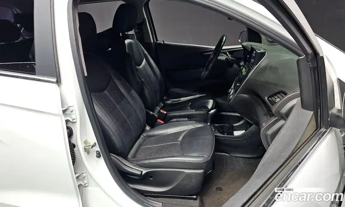 Chevrolet Spark 2016 1.0 гидро в Москве, фото 18