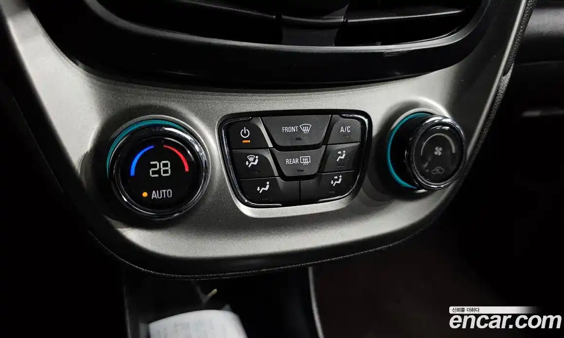 Chevrolet Spark 2016 1.0 гидро в Москве, фото 23
