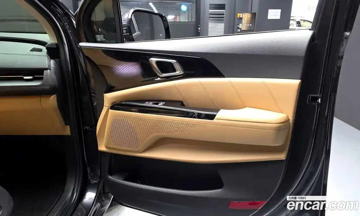 Kia Canival 2021 3.5 гидро в Москве, фото 14